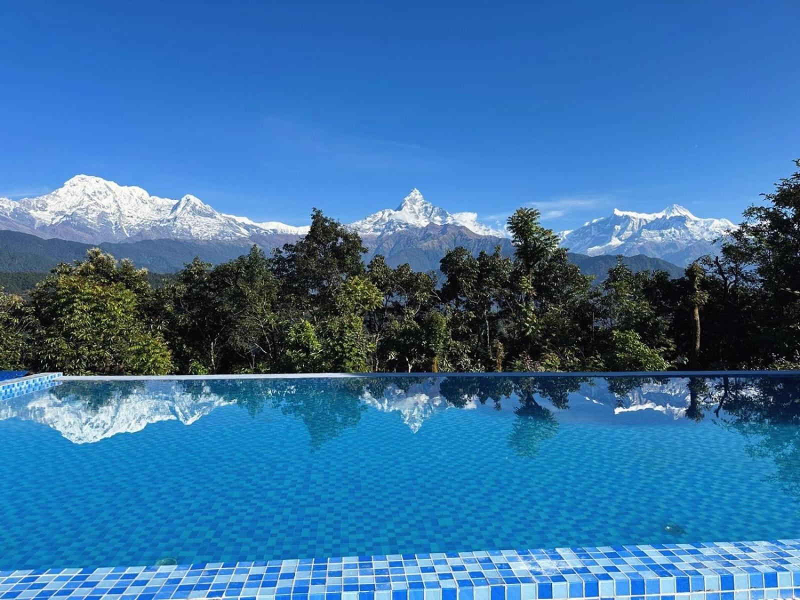 Himalayan Deurali Resort Pokhara Exterior foto