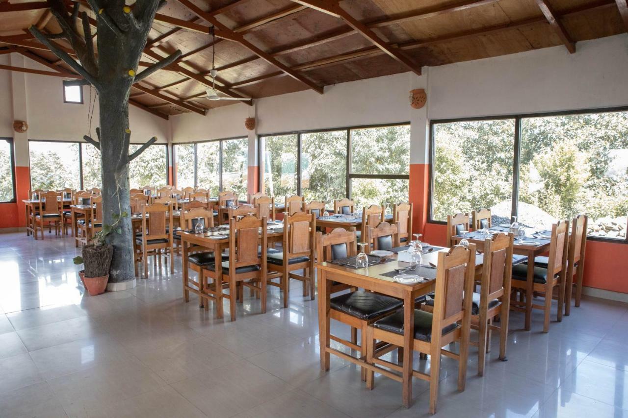 Himalayan Deurali Resort Pokhara Exterior foto