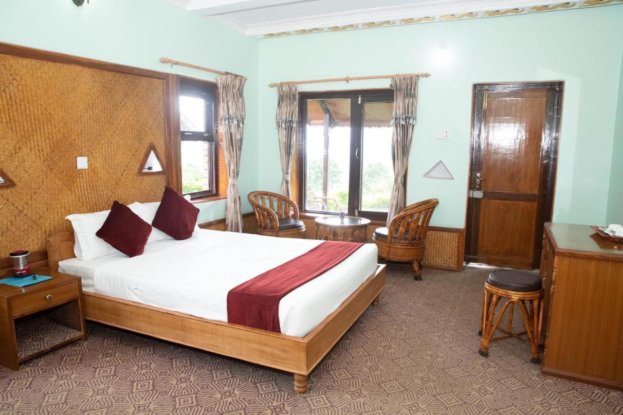 Himalayan Deurali Resort Pokhara Exterior foto